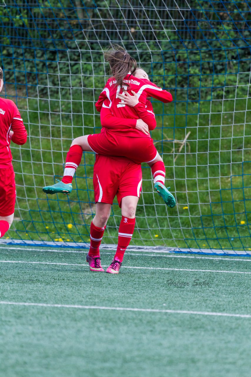 Bild 484 - B-Juniorinnen SG Trittau/Sdstormarn - SV Frisia 03 Risum Lindholm : Ergebnis: 3:1